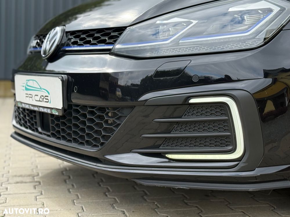 Volkswagen Golf 1.4 GTE Plug-In-Hybrid DSG - 31