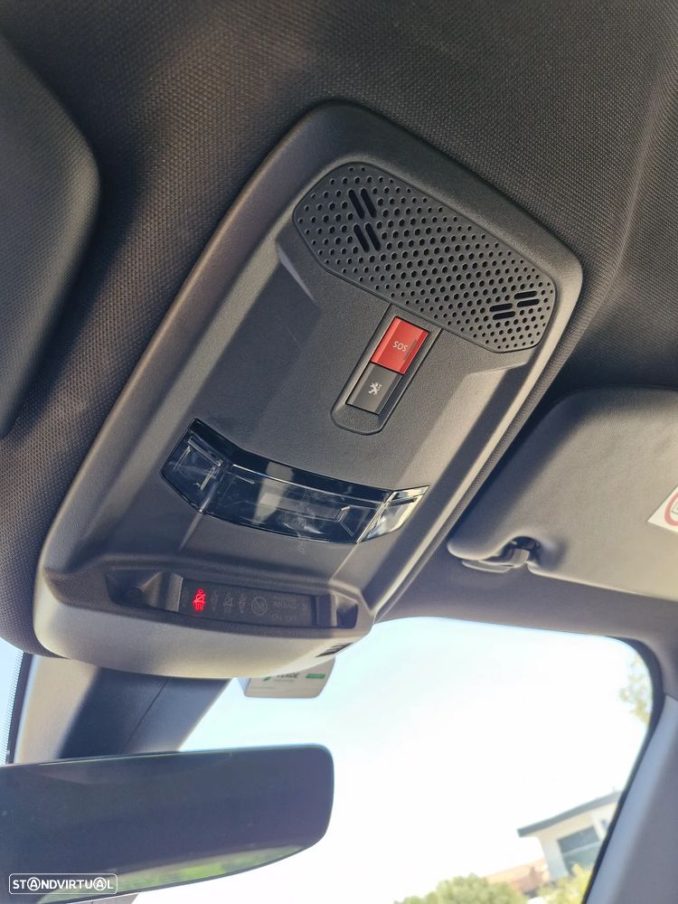 Peugeot e-2008 50 kWh GT Line - 24
