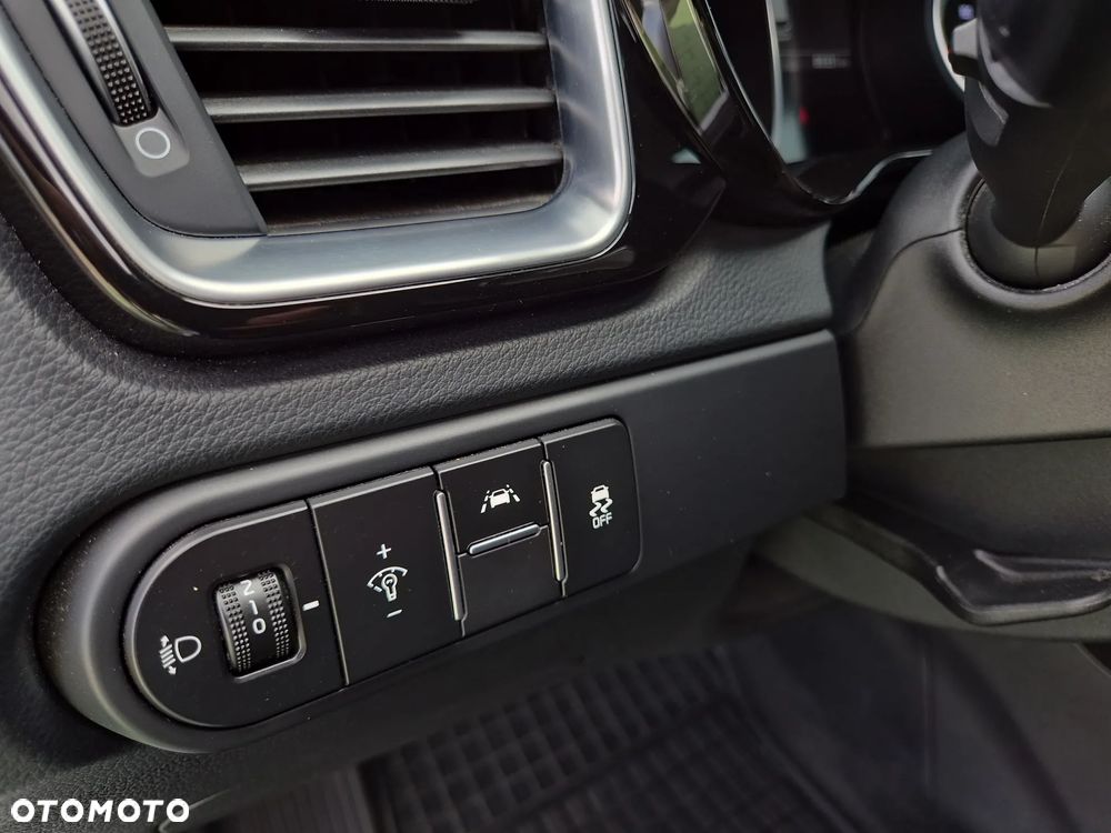 Kia Ceed 1.4 T-GDI L DCT - 13