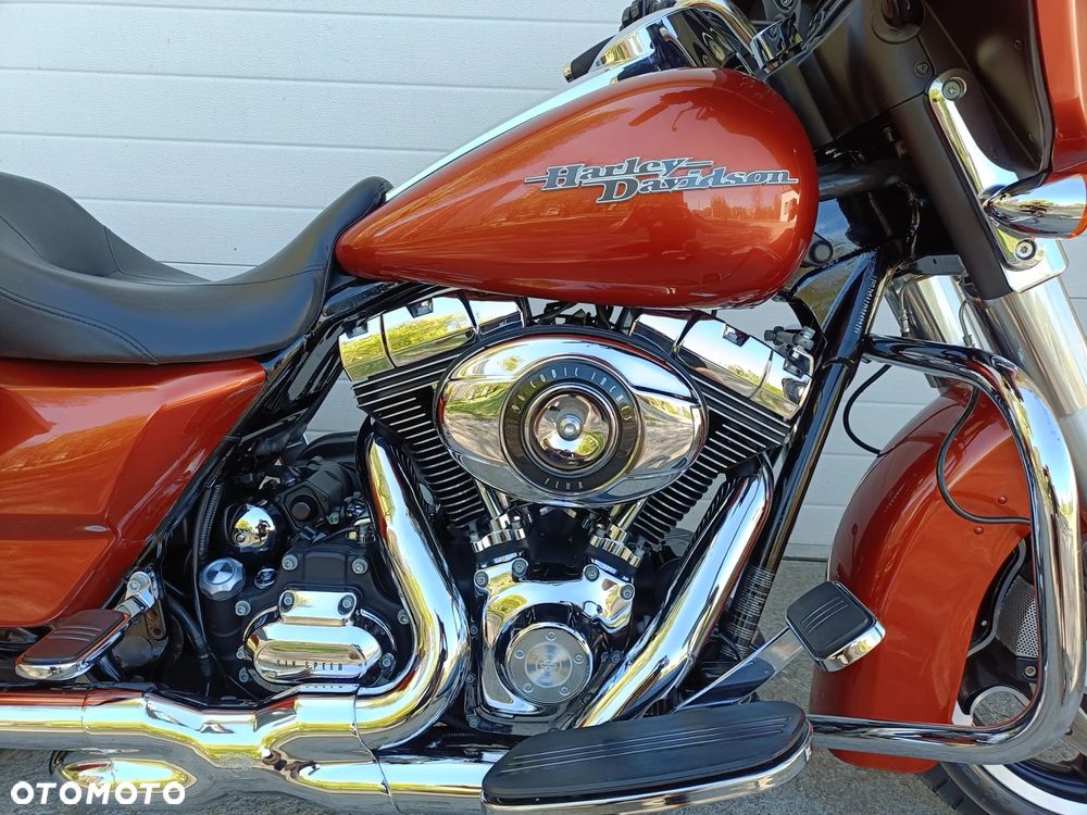Harley-Davidson Touring Street Glide - 5