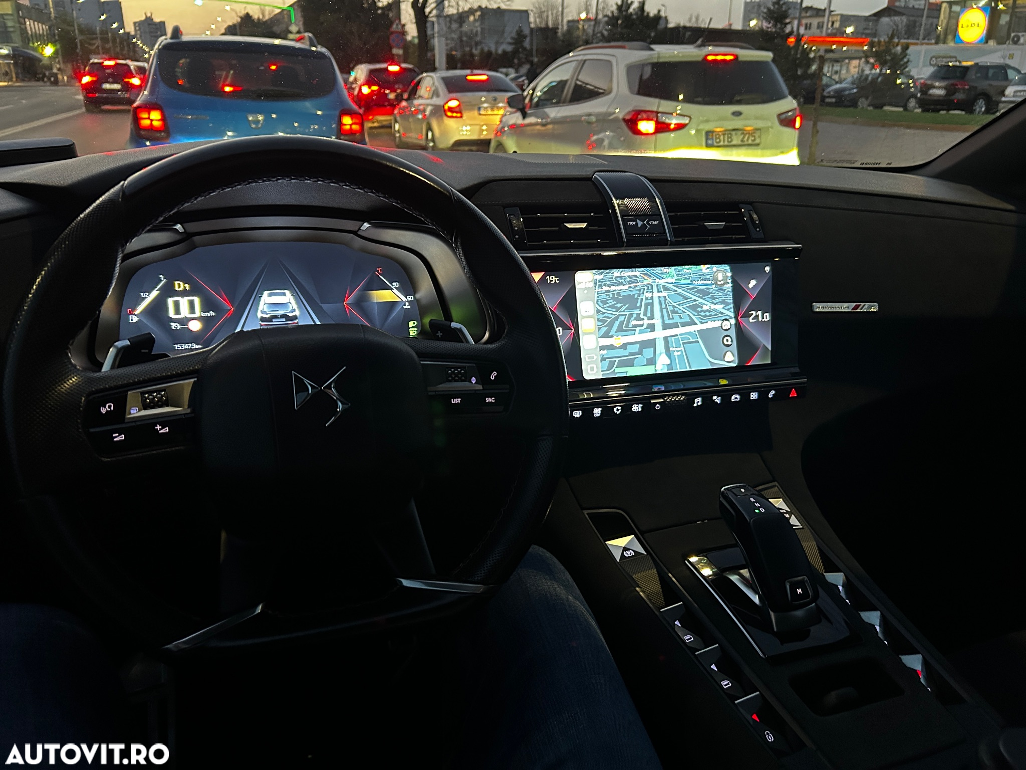 DS Automobiles DS 7 Crossback - 17