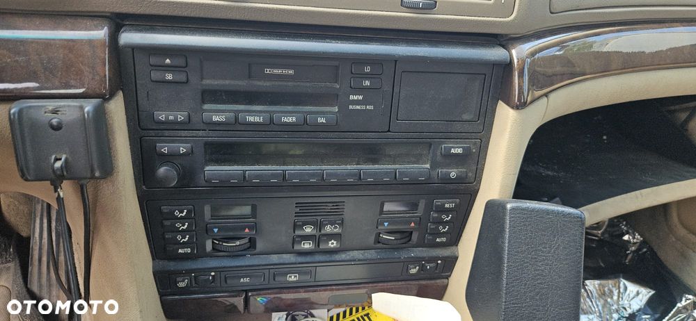BMW E38 728I M52B28 94 - 98 - RADIO BUSINESS RDS KASETY - 1