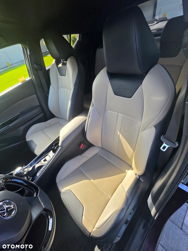 Toyota C-HR 2.0 Hybrid Dynamic Force Executive Premiere Edition - 17