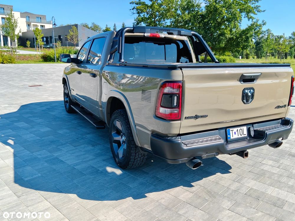 RAM 1500 5.7 Crew Cab Laramie - 6