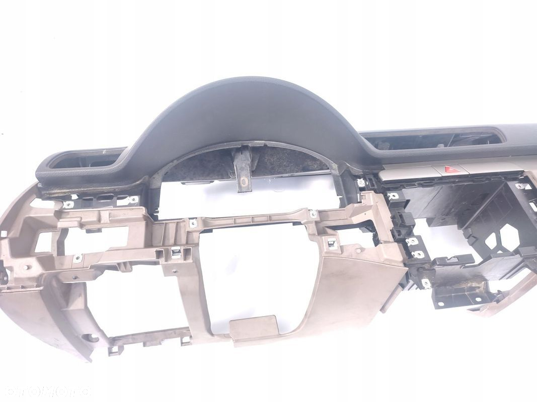 DESKA ROZDZIELCZA KONSOLA PULPIT VW PASSAT B6 (05-10) EUROPA - 4