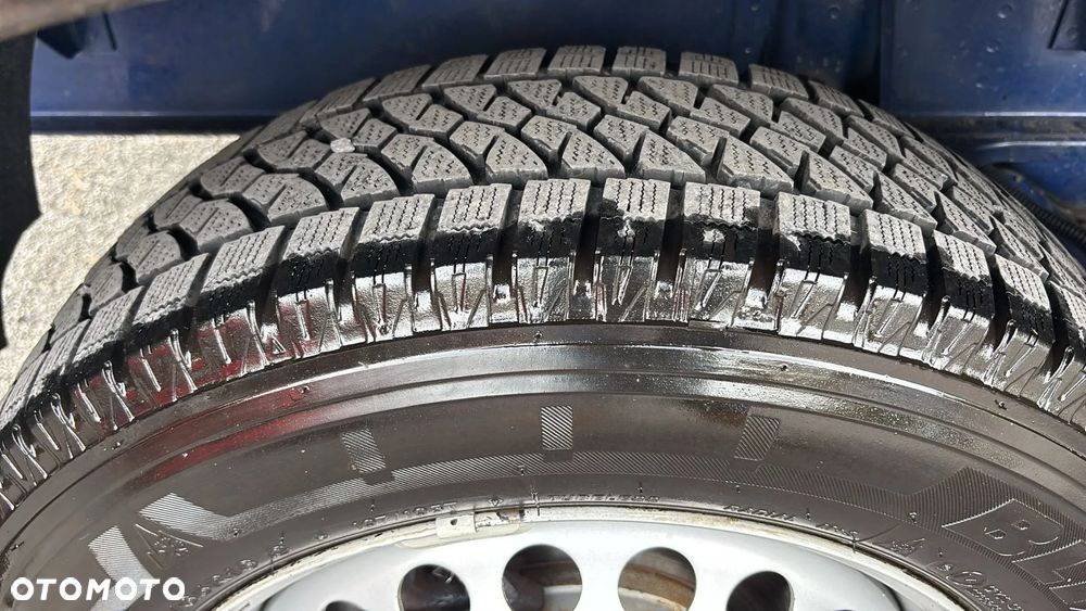 Volkswagen Transporter T5 - 32