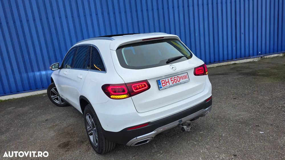 Mercedes-Benz GLC 220 d 4MATIC 9G-TRONIC - 4