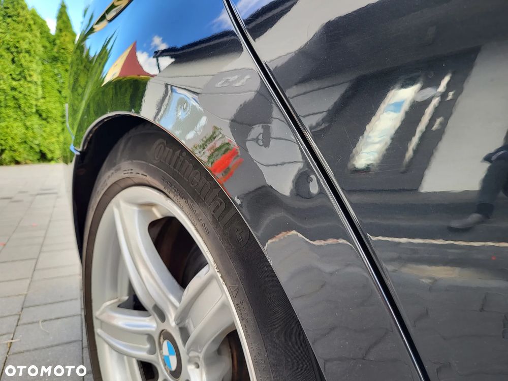 BMW Seria 3 320i - 10