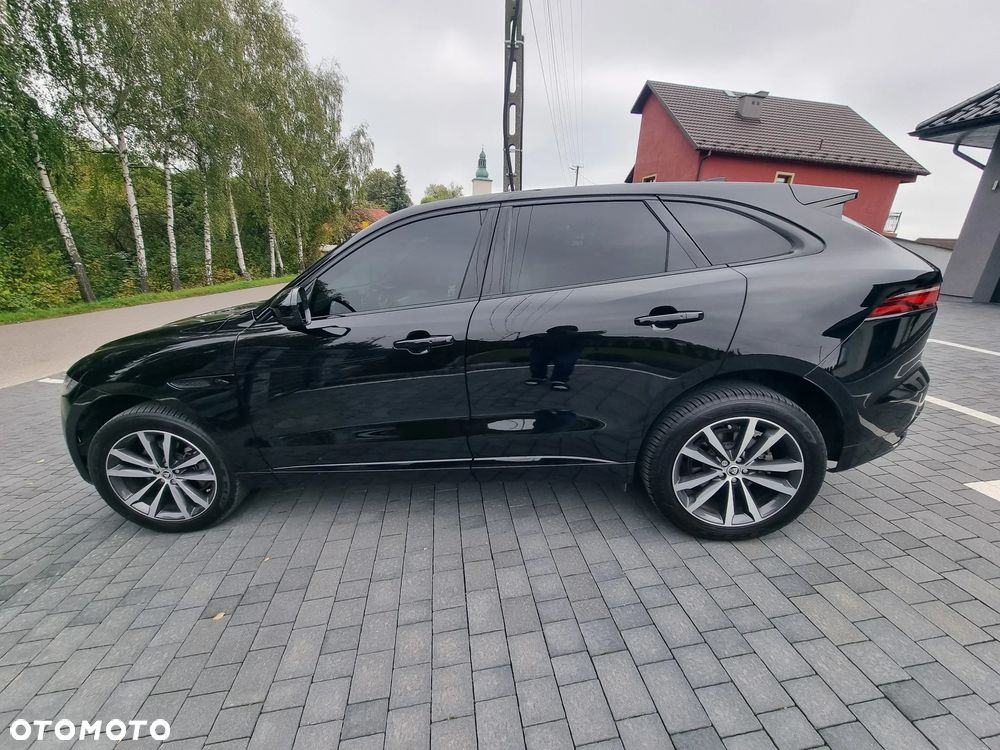 Jaguar F-Pace P250 AWD R-Dynamic S - 9