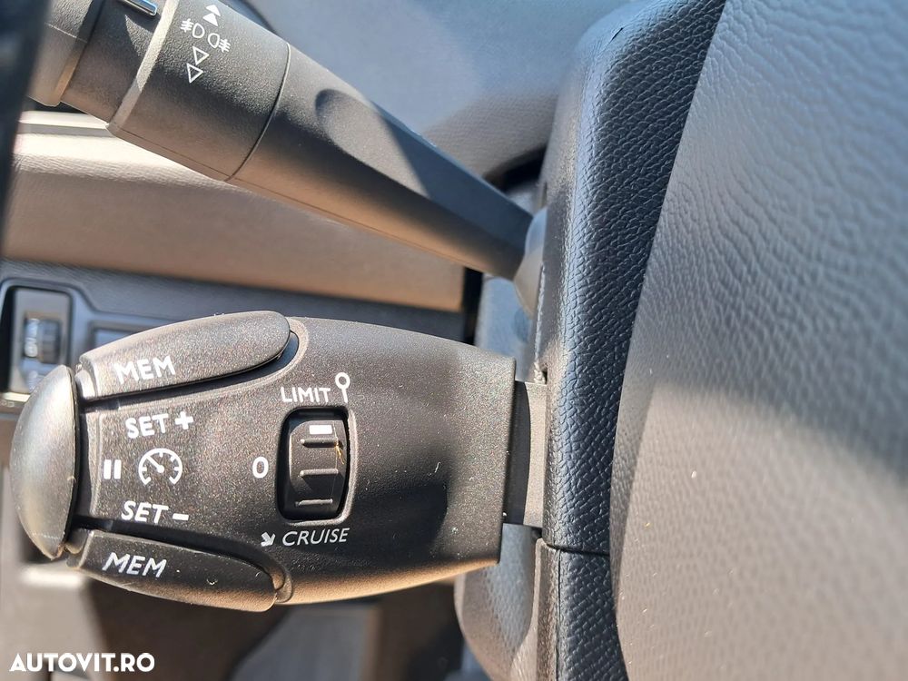 Peugeot 308 1.5 BlueHDi FAP STT Active - 13