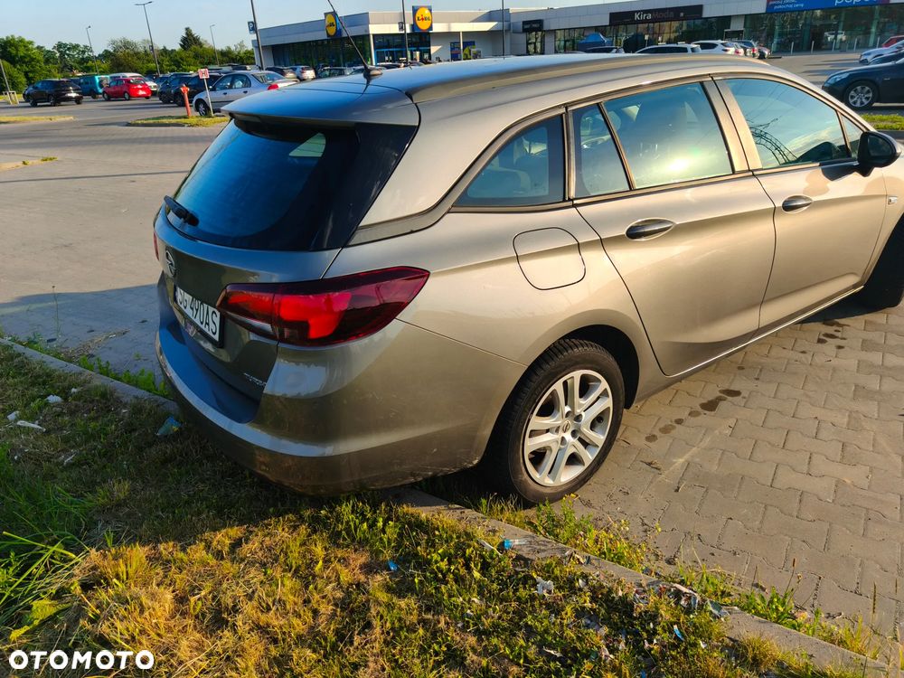 Opel Astra 1.4 T Enjoy - 4