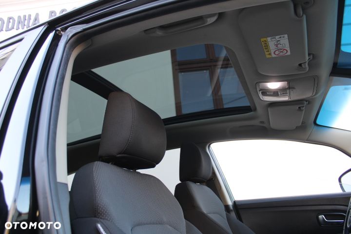 Kia Carens 1.6 GDI Edition 7 - 26