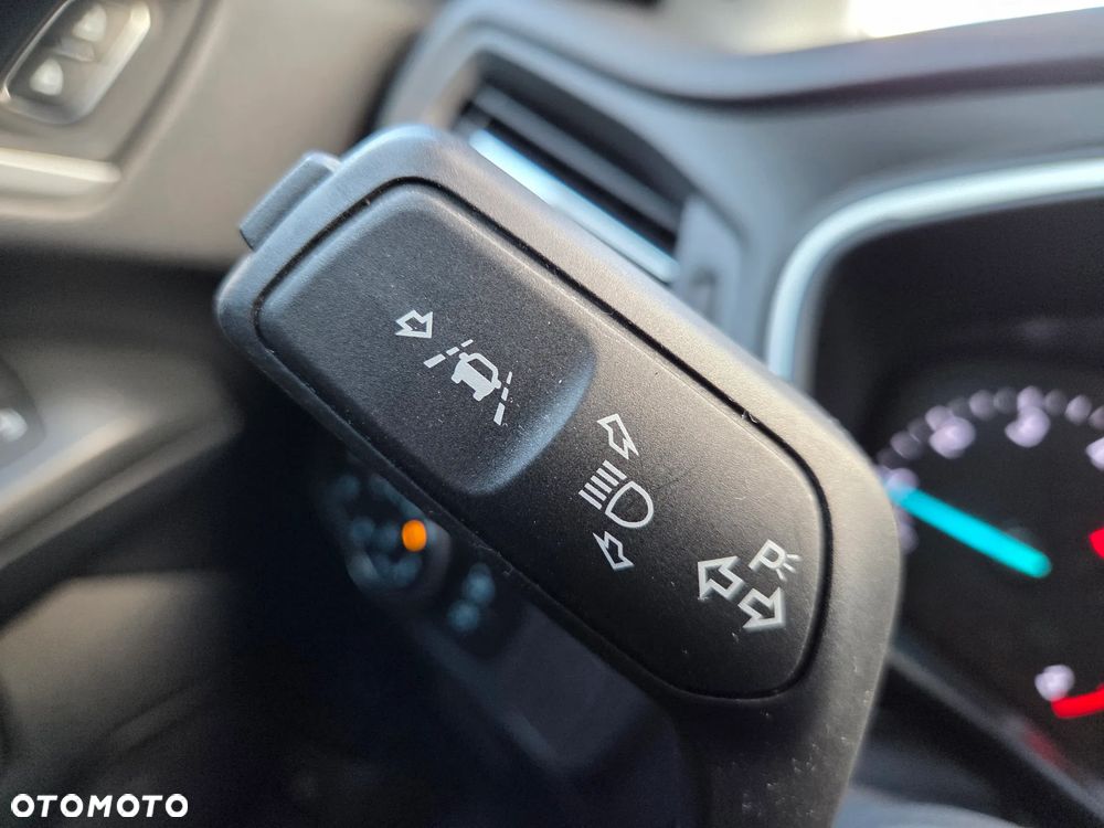 Ford Focus 1.0 EcoBoost Active Business - 17