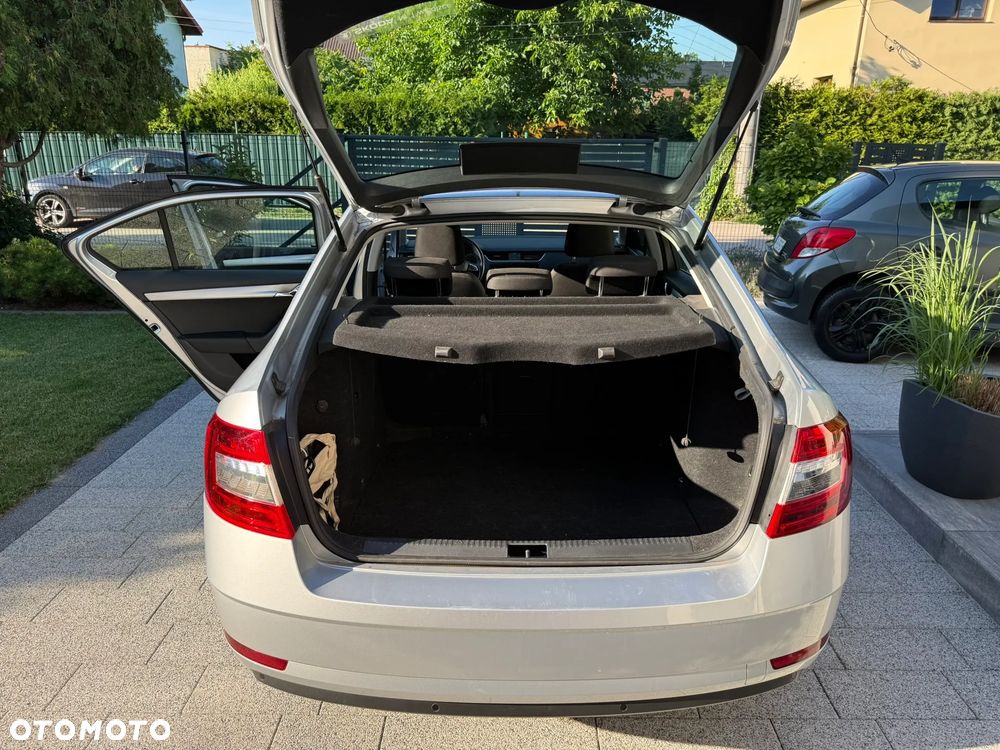 Skoda Octavia 1.6 TDI Ambition - 8