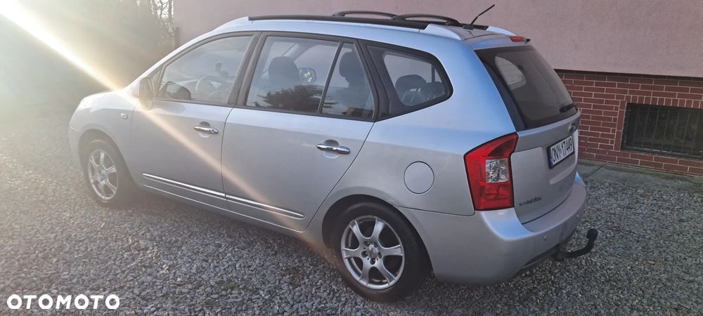 Kia Carens 2.0 CVVT EX Top - 5