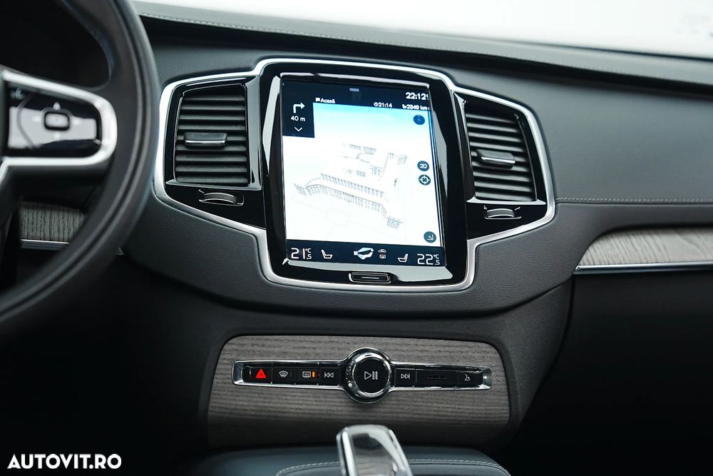 Volvo XC 90 T8 AWD Recharge Geartronic Inscription - 36