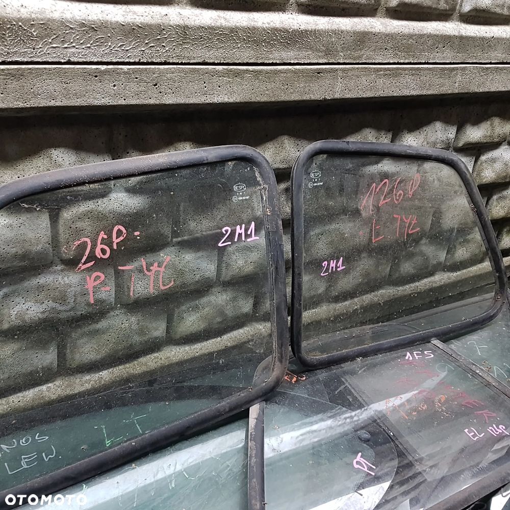szyba karoseryjna uszczelka szyby fiat 126p maluch 126 p Posiadam prawie wszystkie części do tego modelu - 1