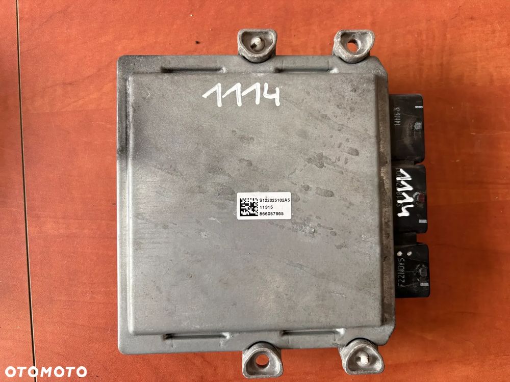 KOMPUTER SILNIKA ECU FORD 5WS40332C-T 7M51-12A650-PA 7ECA - 4