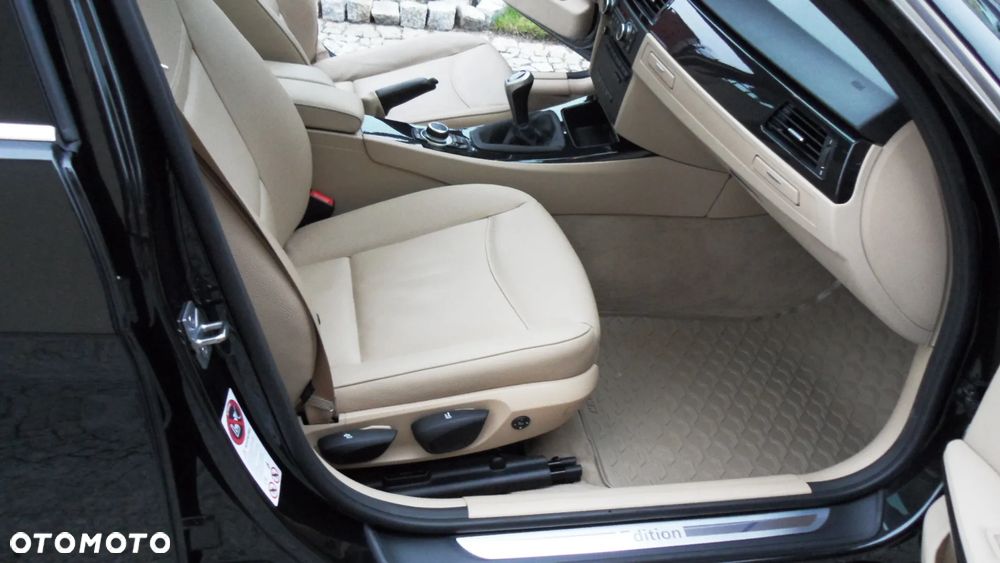 BMW Seria 3 318d DPF Edition Exclusive - 3