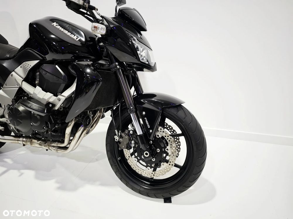 Kawasaki Z - 9