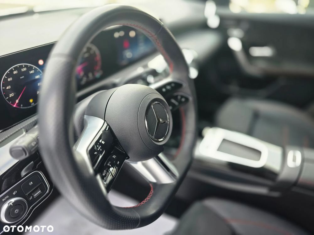 Mercedes-Benz Klasa A 200 d 8G-DCT Style - 39