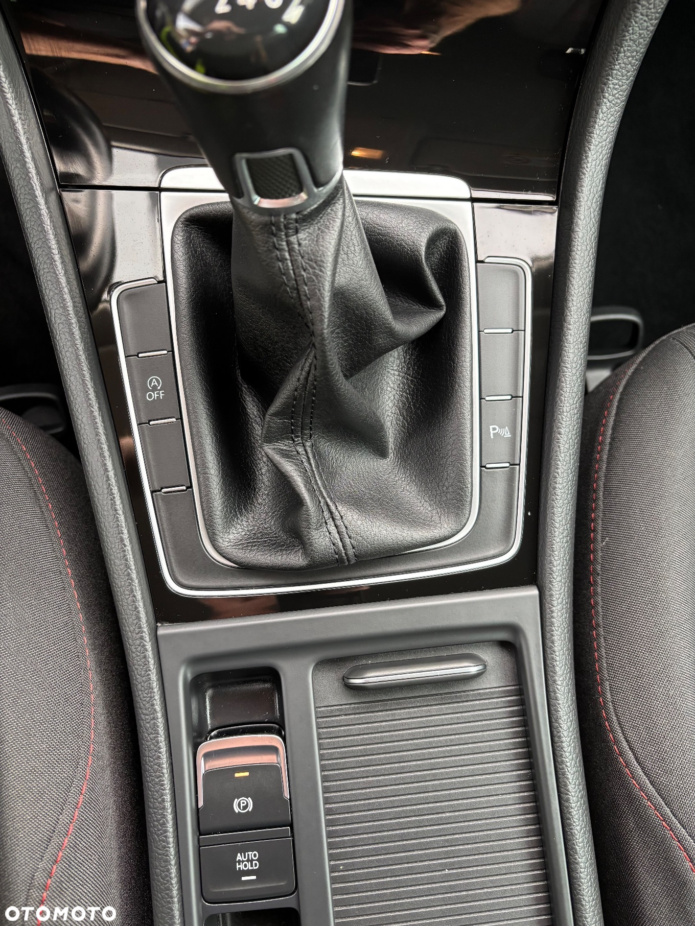 Volkswagen Golf Variant 1.4 TSI Sound - 35