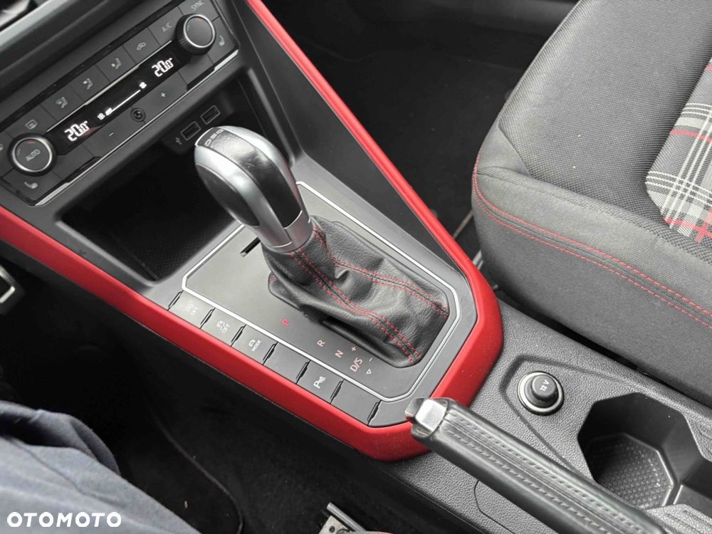 Volkswagen Polo 2.0 TSI GTI DSG - 16