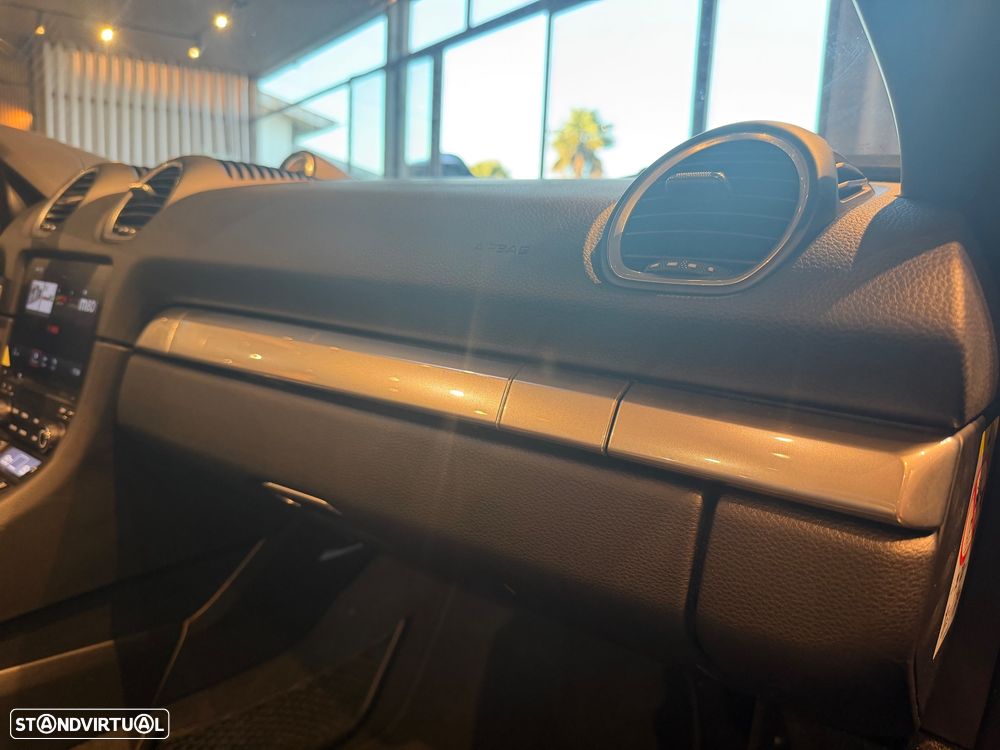Porsche 718 Boxster 2.0 T PDK - 43