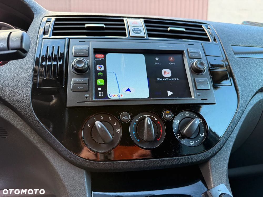 Ford Kuga 2.0 TDCi 4WD Titanium - 8