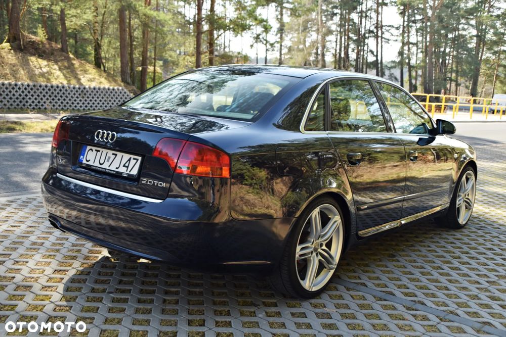 Audi A4 Limousine 2.0 TDI - 4