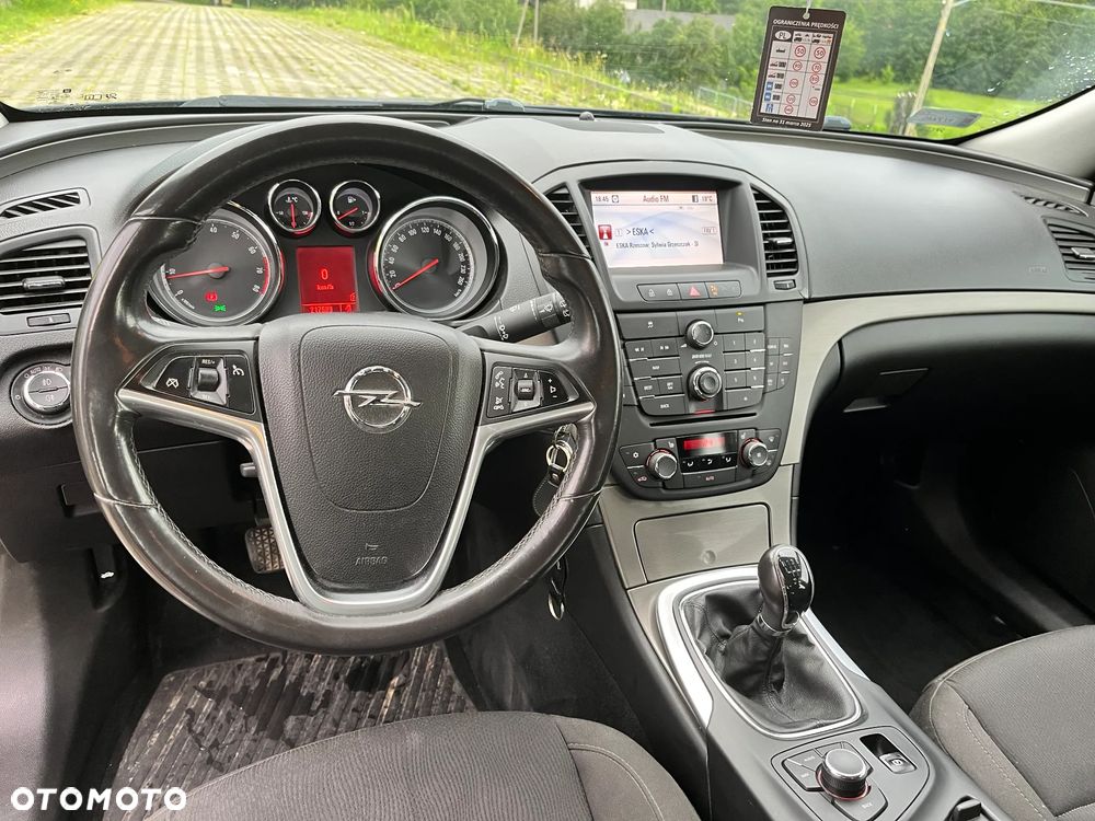 Opel Insignia 1.8 Sport - 12