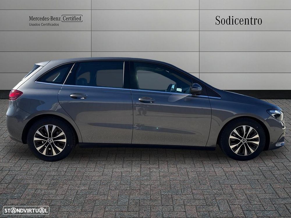 Mercedes-Benz B 180 d - 8