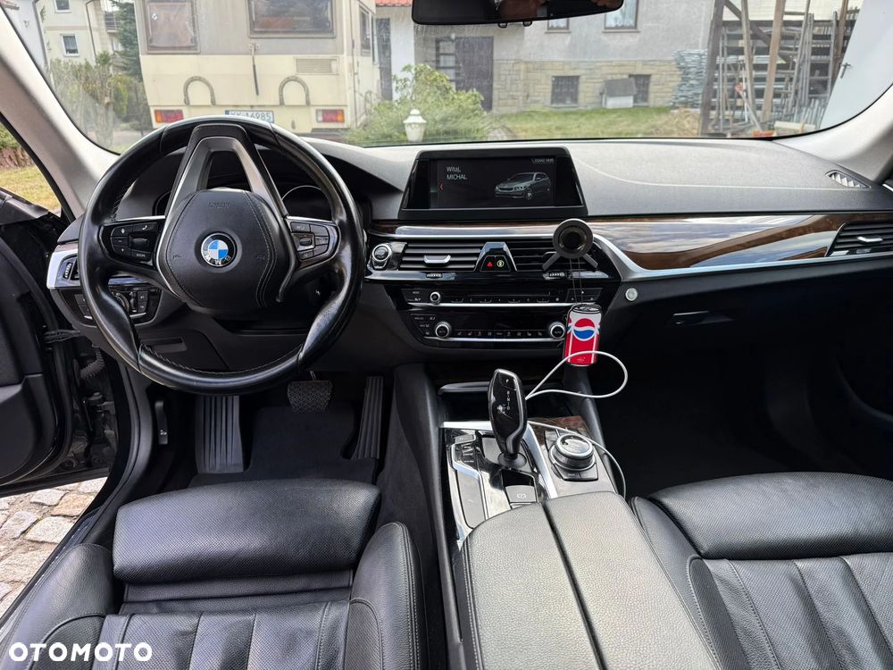BMW Seria 5 530d xDrive Sport Line - 4