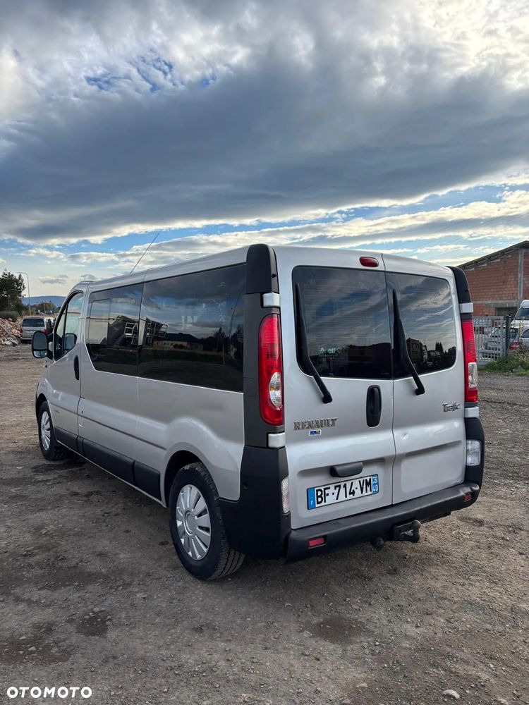 Renault Trafic 2.5 dCi L2H1 Komfort - 8