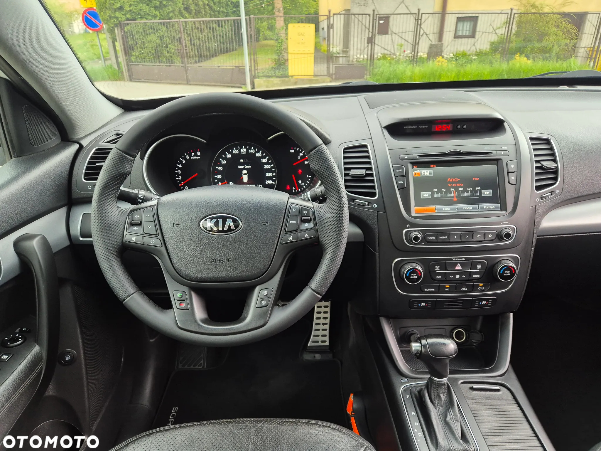Kia Sorento - 37