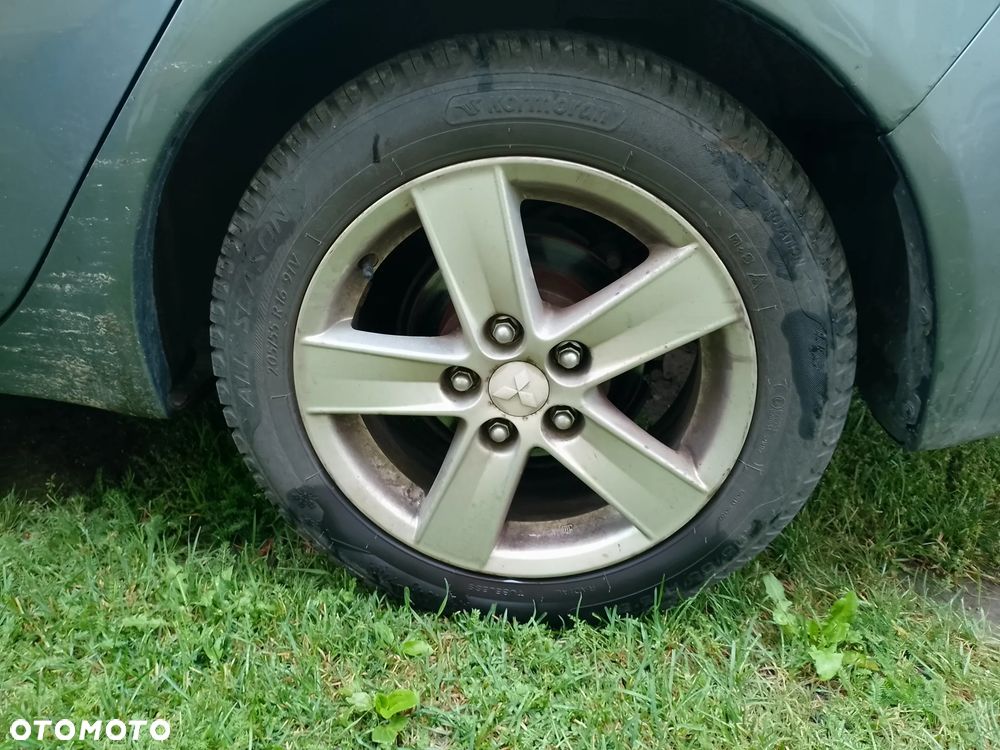 Mitsubishi Lancer 1.8 Invite - 6