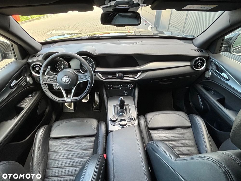 Alfa Romeo Stelvio 2.2 JTDM Executive Q4 - 18