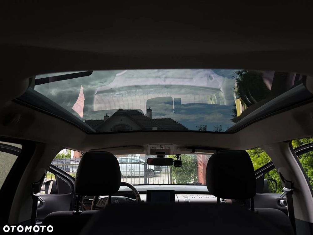 Citroën C4 Cactus 1.2 PureTech Shine Edition S&S - 13