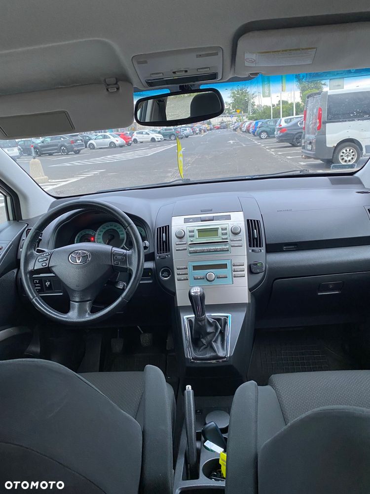 Toyota Corolla Verso 1.8 Prestige + 7os - 15