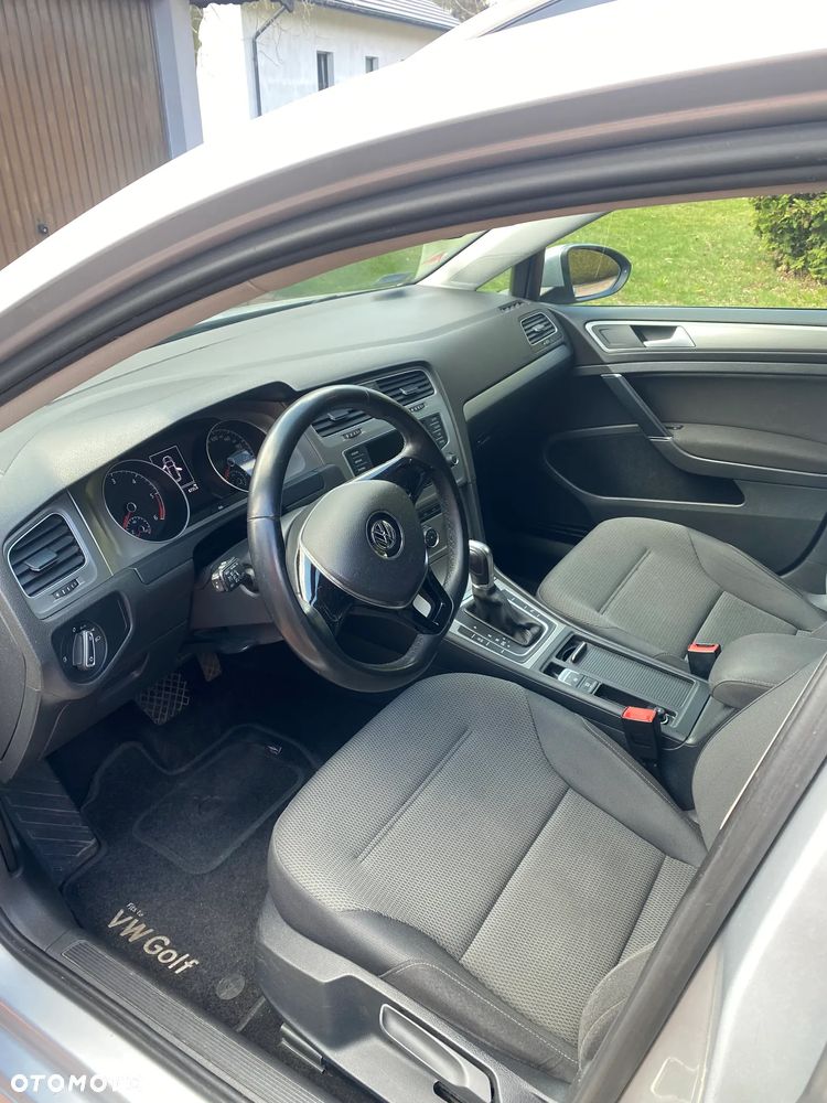 Volkswagen Golf 1.6 TDI BMT Highline DSG - 12