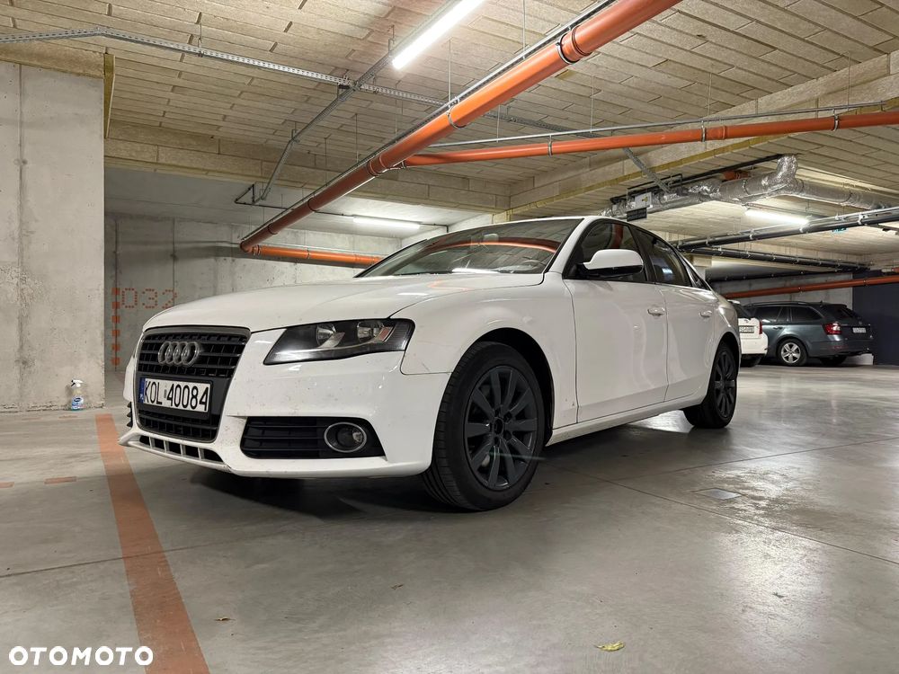Audi A4 - 1
