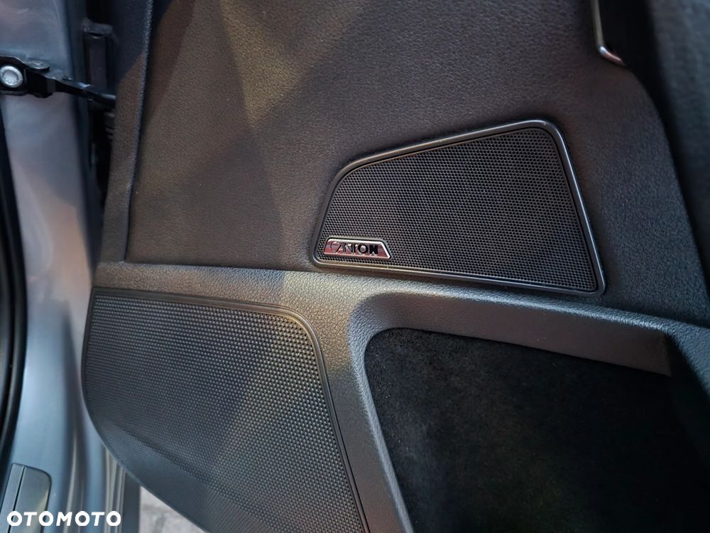 Skoda Superb 2.0 TDI DSG Premium Edition - 13