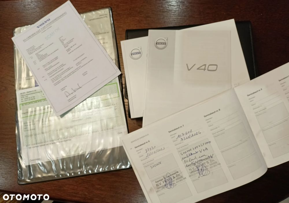 Volvo V40 - 9