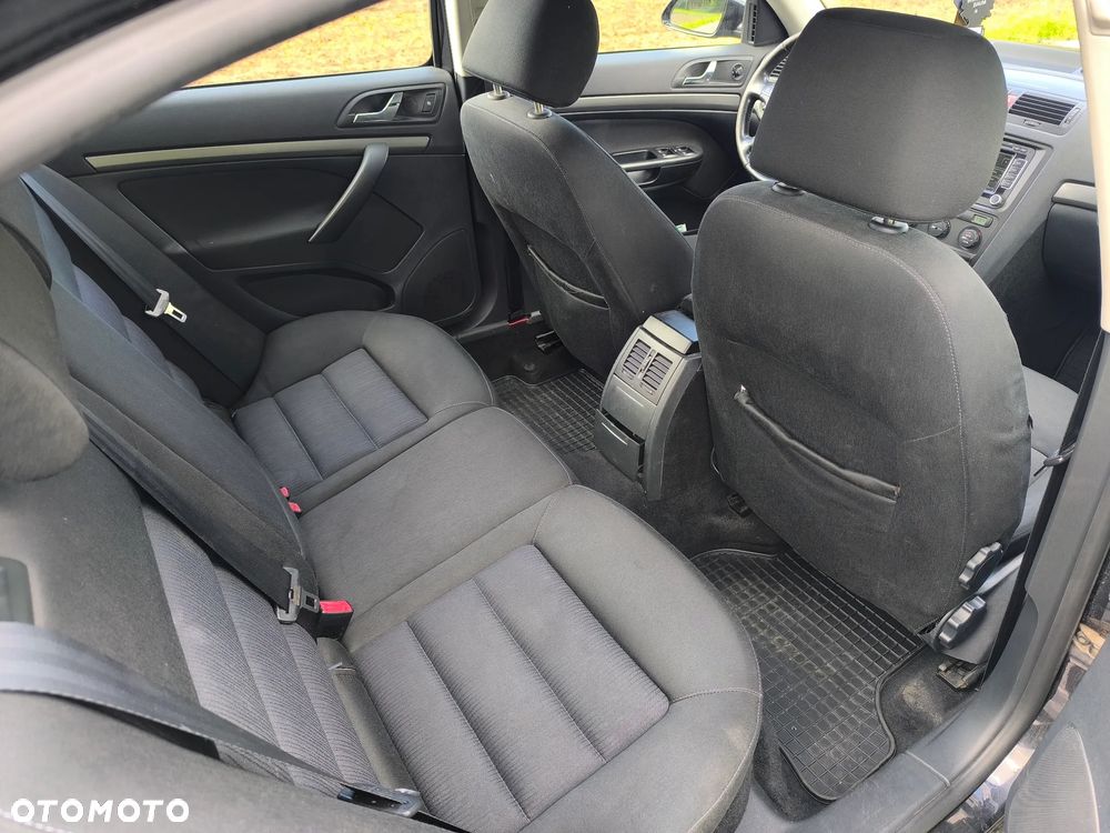 Skoda Octavia 1.9 TDI DPF Elegance - 9