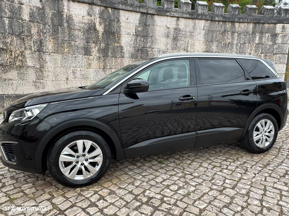 Peugeot 5008 - 1