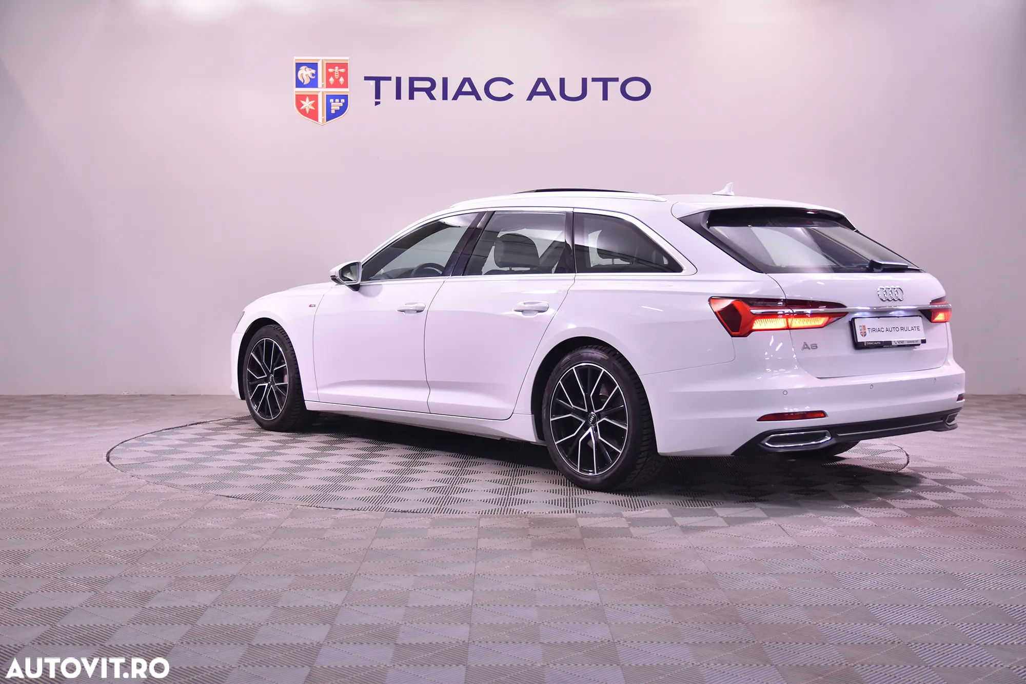 Audi A6 Avant 45 TFSI quattro S tronic sport - 3