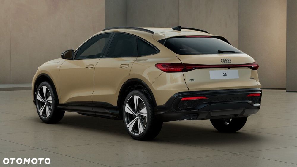 Audi Q5 Sportback - 3