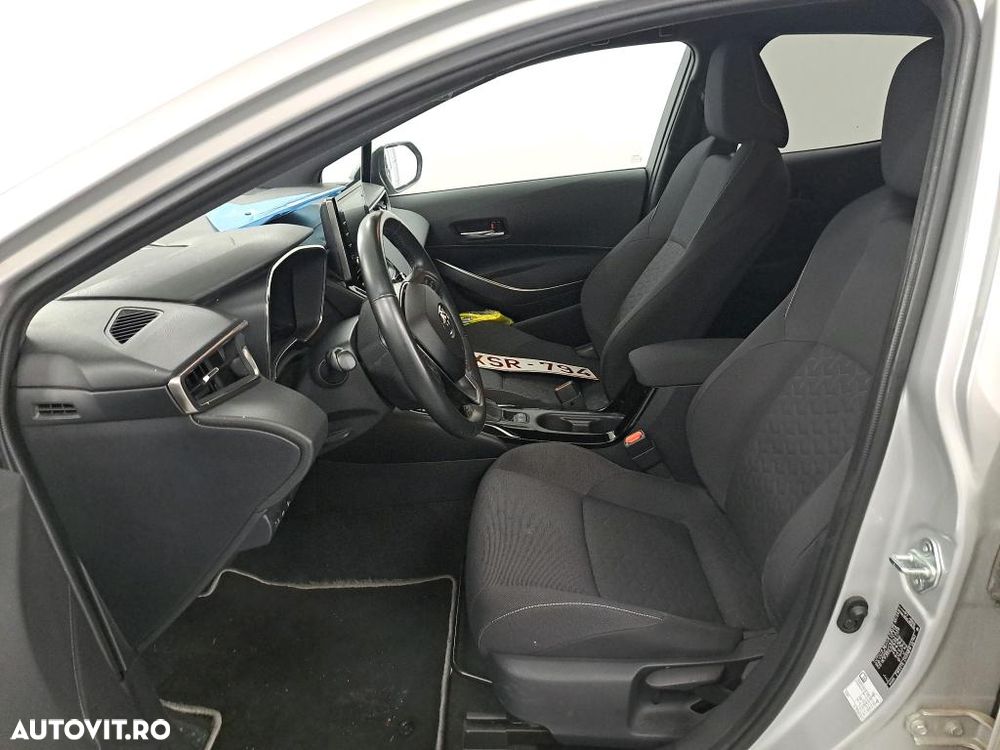 Toyota Corolla 1.8 Hybrid - 5