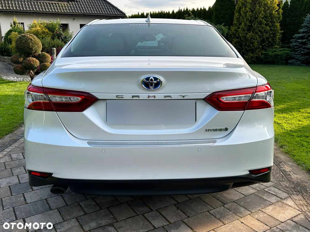 Toyota Camry 2.5 Hybrid Executive CVT - 5