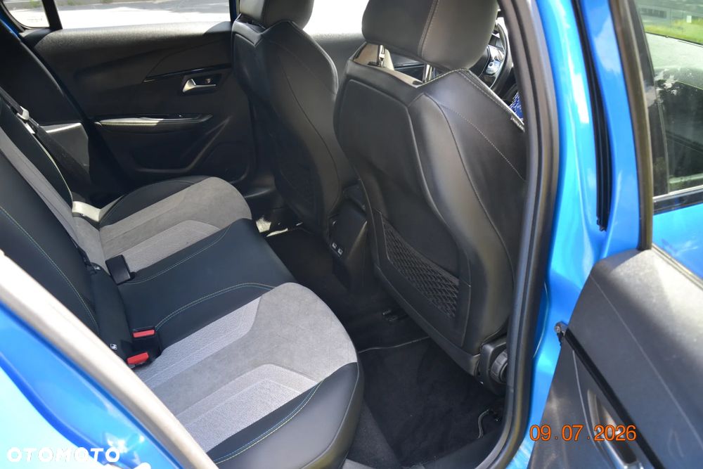 Peugeot 208 1.2 PureTech GT Pack S&S - 11